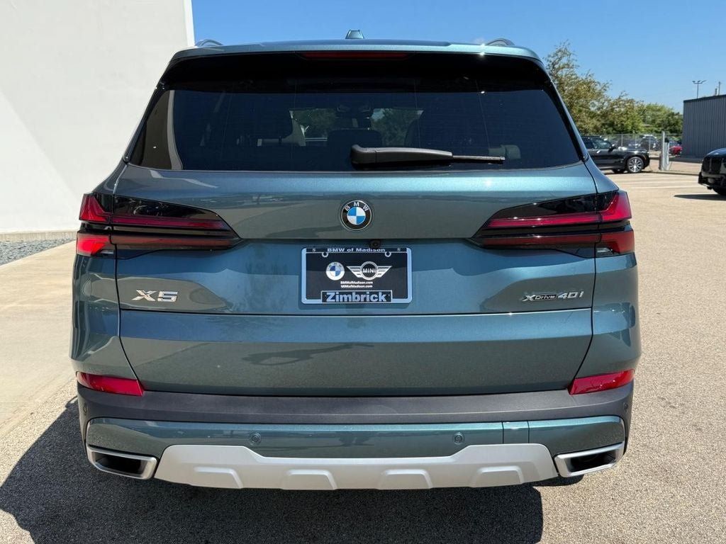 Used 2026 BMW X5 xDrive40i w/ Climate Comfort Package AWD/4WD image 4