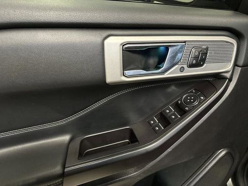 Used 2020 Ford Explorer Limited w/ Class III Trailer Tow Package image 30