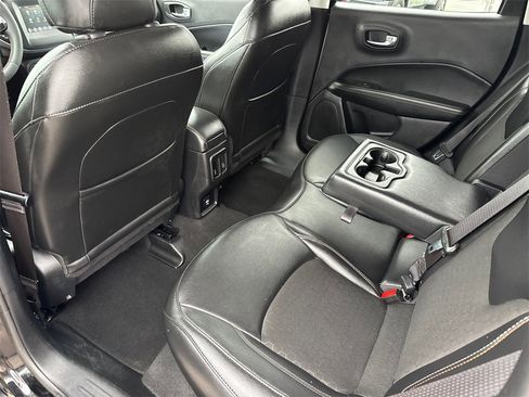 Used 2021 Jeep Compass Latitude image 20