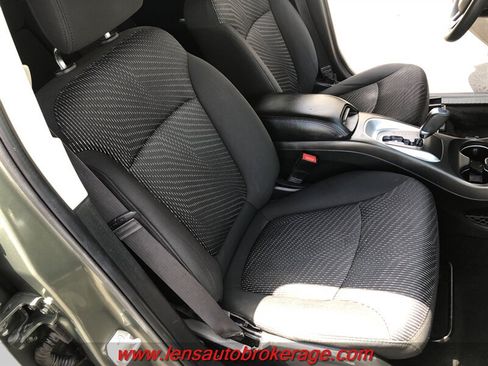 Used 2016 Dodge Journey SE w/ Flexible Seating Group FWD image 25