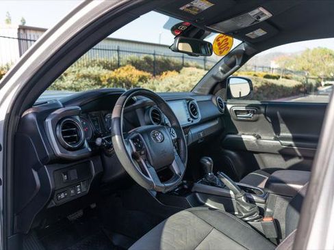 Certified 2023 Toyota Tacoma TRD Sport w/ Black Out Package (TMS) AWD/4WD image 18