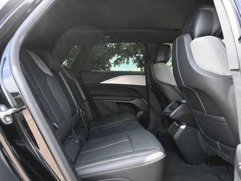 Certified 2024 Cadillac Lyriq Tech AWD/4WD image 20