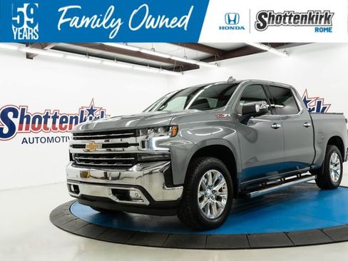 Used 2021 Chevrolet Silverado 1500 LTZ image 1