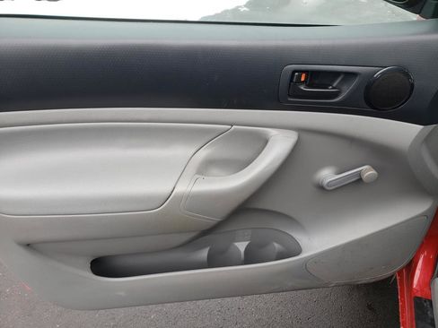 Used 2013 Toyota Tacoma image 11