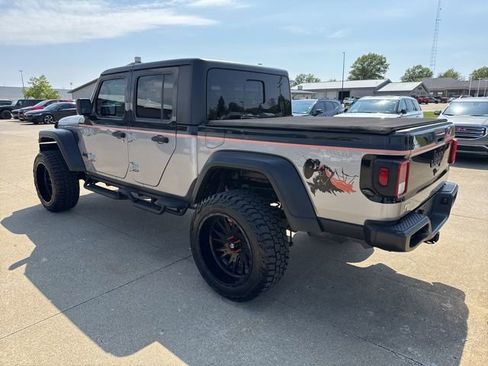 Used 2020 Jeep Gladiator Sport w/ Quick Order Package 24S AWD/4WD image 5