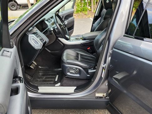 Used 2015 Land Rover Range Rover Sport Supercharged image 27