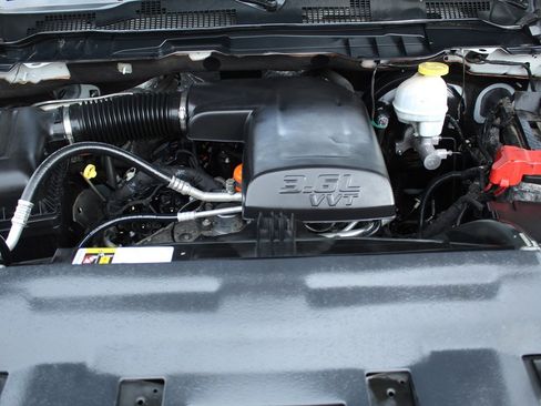 Used 2019 RAM 1500 Tradesman image 27