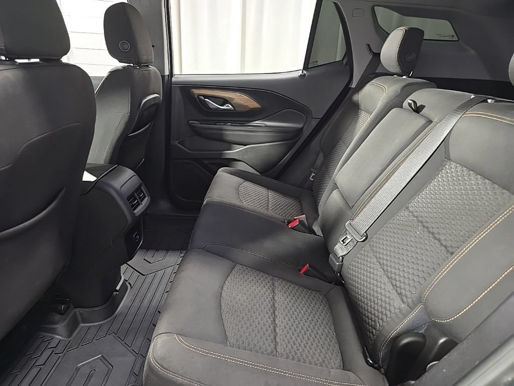 Used 2018 GMC Terrain SLE AWD/4WD image 28