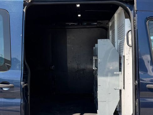 Used 2019 Ford Transit 250 148 Medium Roof RWD image 15