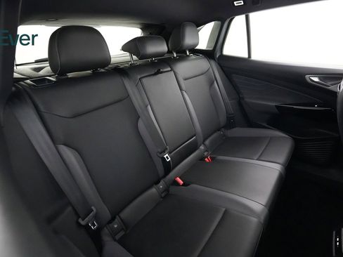 Used 2023 Volkswagen ID.4 Pro S RWD image 5