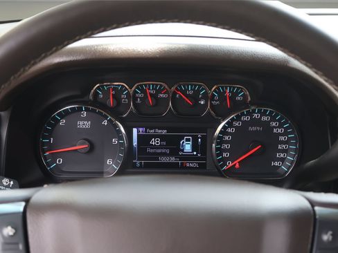Used 2019 Chevrolet Tahoe LT RWD image 22