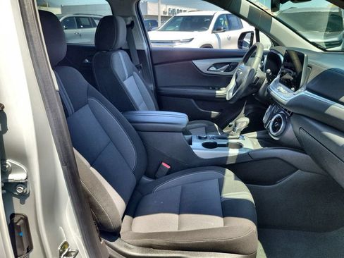 Used 2024 Chevrolet Blazer LT w/ Convenience Package FWD image 26