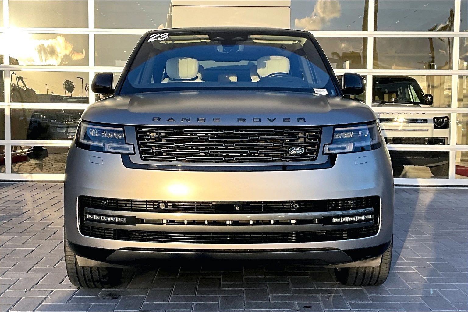 Used 2023 Land Rover Range Rover Long Wheelbase Autobiography AWD/4WD image 2