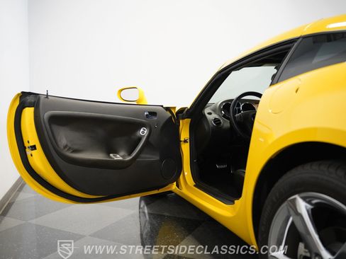 Used 2009 Pontiac Solstice Coupe w/ Premium Package image 35