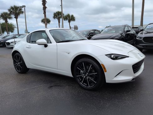 New 2026 MAZDA MX-5 Miata RF Grand Touring RWD image 2