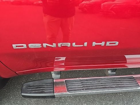 Used 2022 GMC Sierra 3500 Denali w/ Denali Ultimate Package image 44