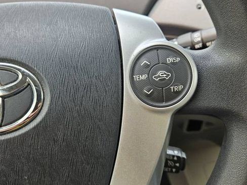 Used 2014 Toyota Prius Two FWD image 12