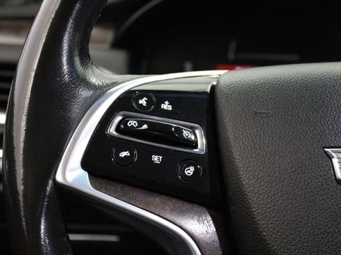 Used 2019 Cadillac XTS Luxury image 20