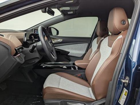 Used 2023 Volkswagen ID.4 Pro image 14