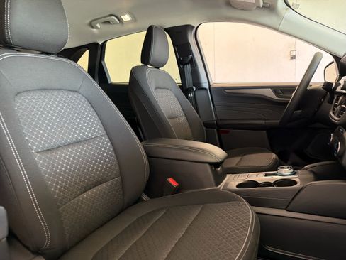 Used 2025 Ford Escape Active image 26