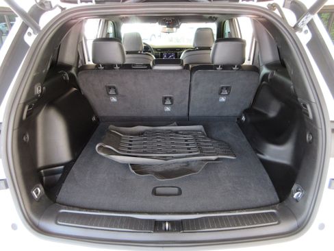Used 2023 Jeep Grand Cherokee Altitude AWD/4WD image 51