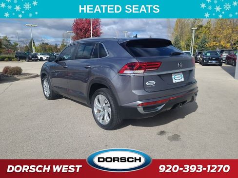 Used 2020 Volkswagen Atlas Cross Sport SEL image 3