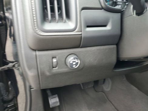 Certified 2022 GMC Canyon Elevation w/ Trailering Package image 25