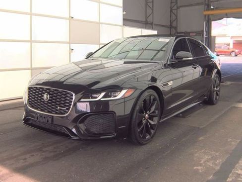 Used 2023 Jaguar XF R-Dynamic SE image 1