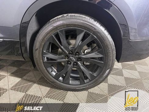 Used 2021 Chevrolet Blazer RS w/ Enhanced Convenience Package FWD image 24