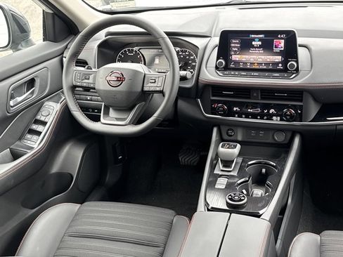 New 2025 Nissan Rogue SV image 23