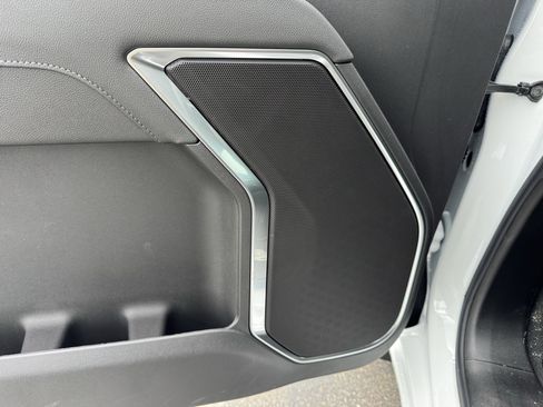 New 2026 Chevrolet Silverado 1500 LT w/ Z71 Off-Road Package image 12