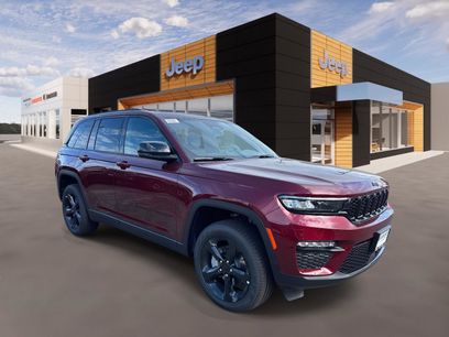 New 2025 Jeep Grand Cherokee Limited w/ Black Appearance Package