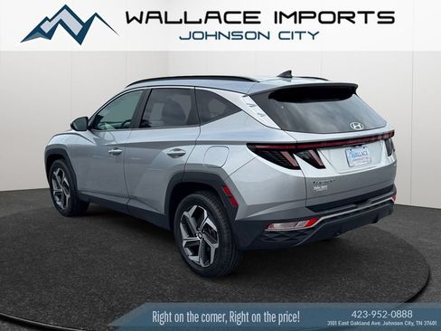 Used 2022 Hyundai Tucson SEL w/ Convenience + Premium Package AWD/4WD image 3