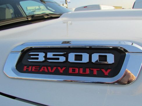 Used 2024 RAM 3500 SLT w/ Quick Order Package 2YG SLT image 8