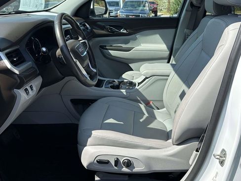 Used 2020 GMC Acadia SLT image 4