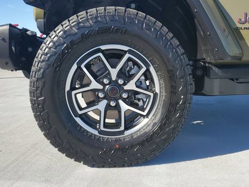 New 2026 Jeep Gladiator Rubicon image 7