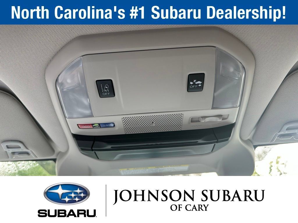 Used 2022 Subaru Ascent Limited AWD/4WD image 16