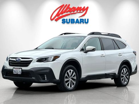 Used 2022 Subaru Outback Premium AWD/4WD image 9