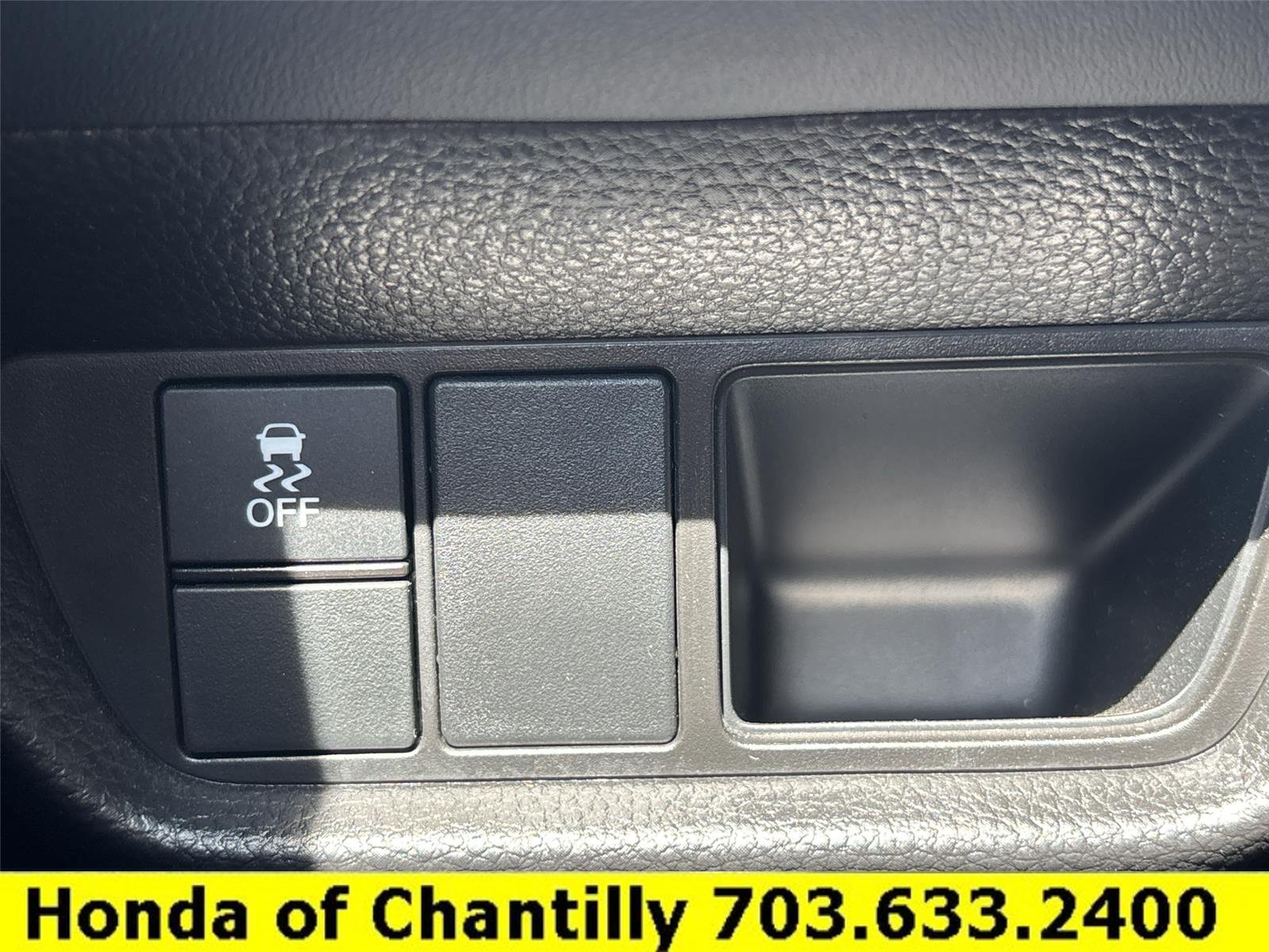 Certified 2025 Honda HR-V LX image 11
