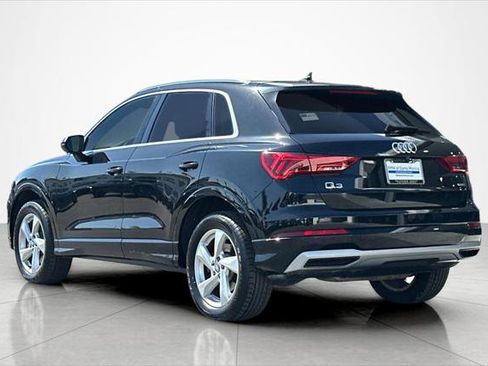 Used 2020 Audi Q3 2.0T Premium w/ Convenience Package image 3