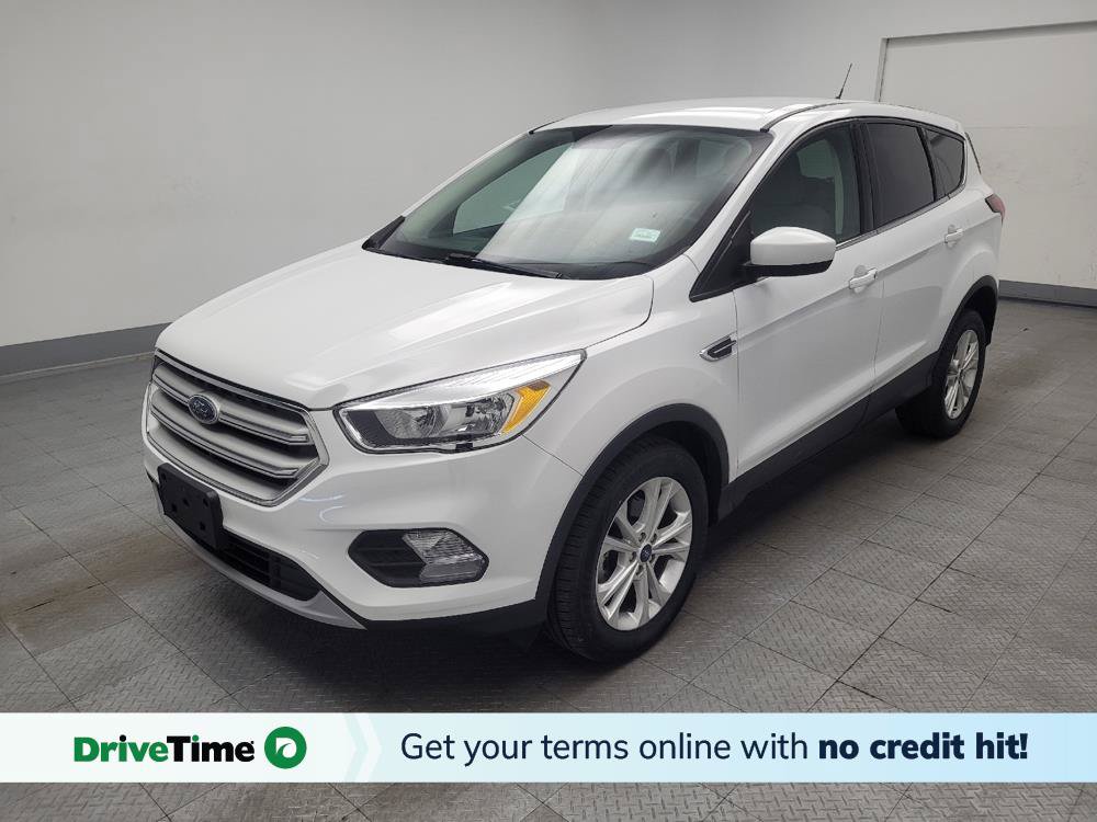 Used 2019 Ford Escape SE FWD image 1