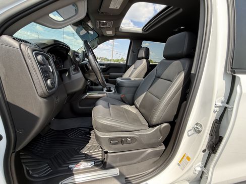Used 2021 Chevrolet Silverado 1500 LT Trail Boss w/ Convenience Package II AWD/4WD image 14