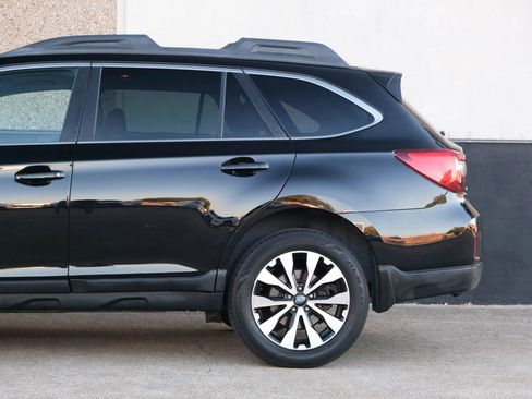 Used 2016 Subaru Outback 2.5i Limited image 8