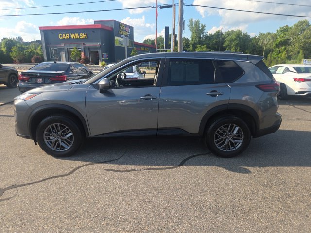 Used 2026 Nissan Rogue SV AWD/4WD image 9