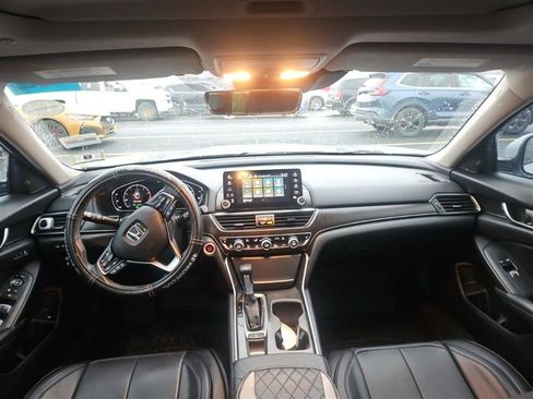 Used 2018 Honda Accord EX-L image 10
