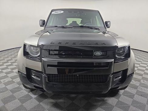 Used 2025 Land Rover Defender 110 X AWD/4WD image 3