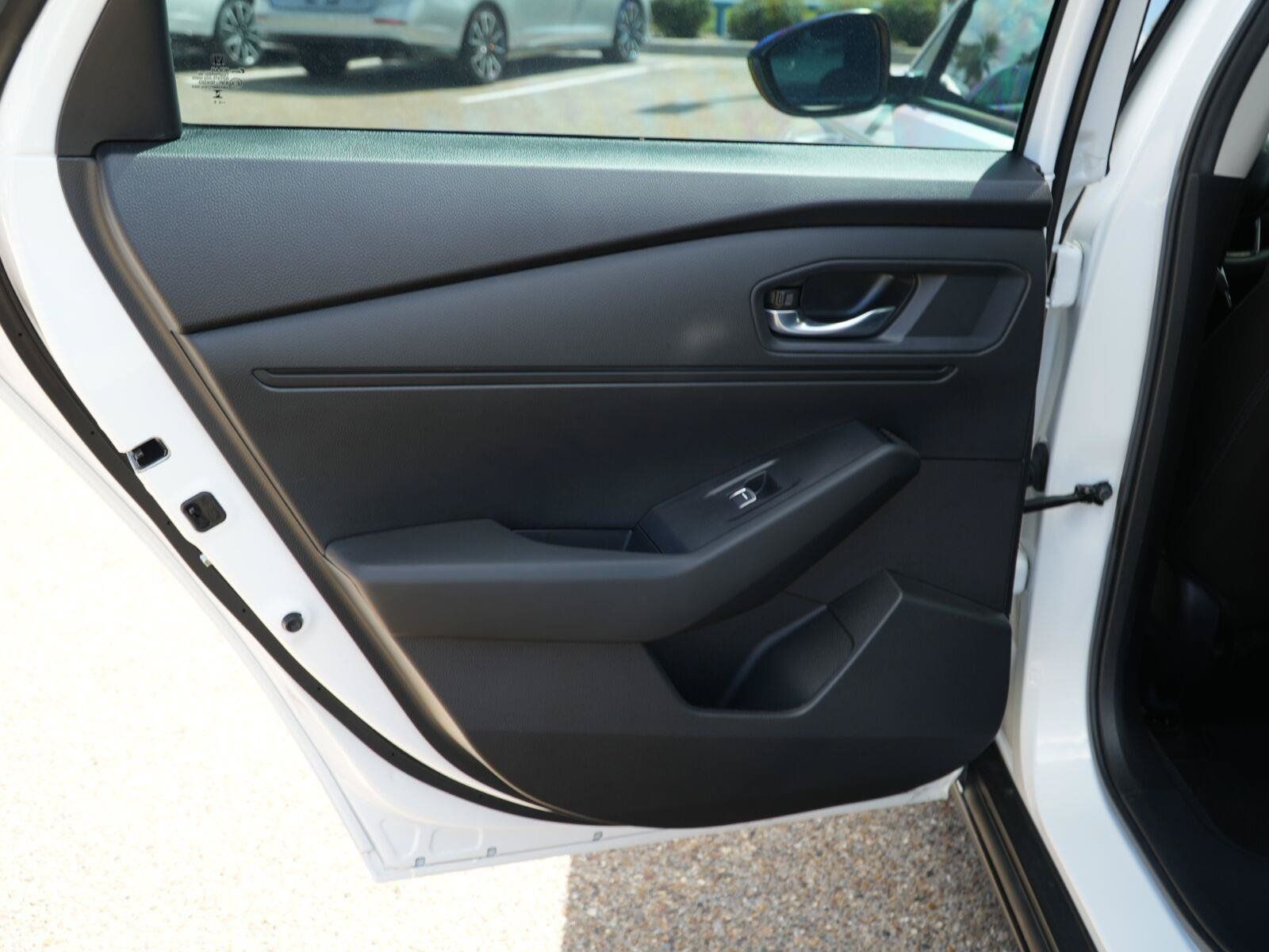 Used 2025 Honda Accord SE image 18
