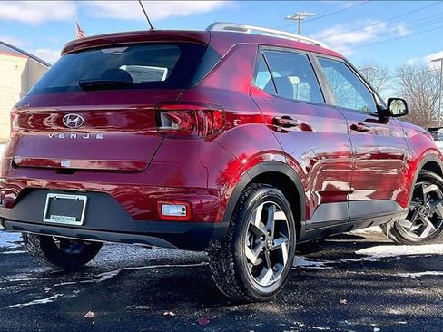 New 2026 Hyundai Venue SEL image 15