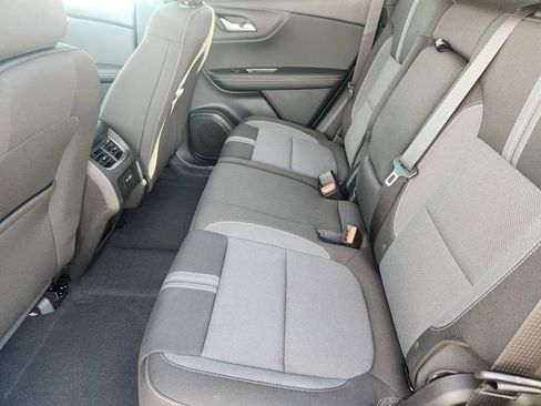 Used 2025 Chevrolet Blazer LT image 30