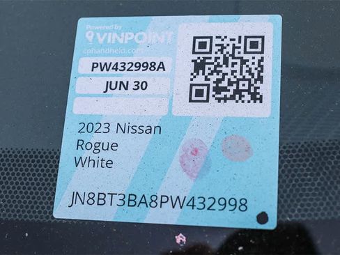 Used 2023 Nissan Rogue SV image 29